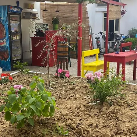 53 * دراس