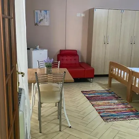 Bed and Breakfast 53 Δυρράχιο